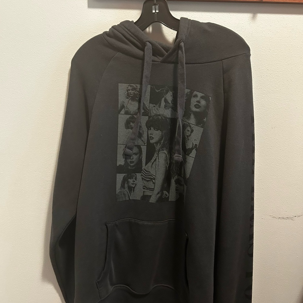 Taylor Swift | THE ERAS TOUR CHARCOAL HOODIE